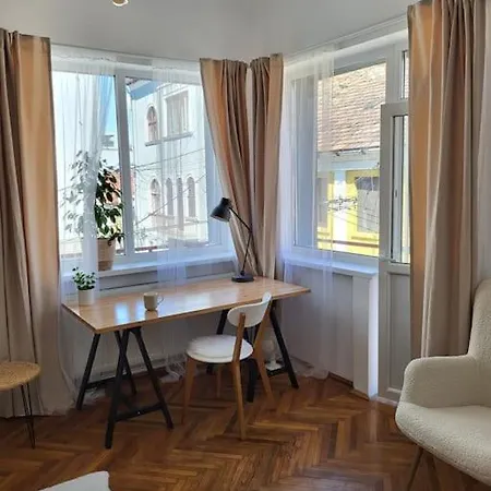 Lovely Place In The Center